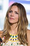 https://upload.wikimedia.org/wikipedia/commons/thumb/a/a2/Katharine_McPhee_at_Camp_Conival_2016.jpg/100px-Katharine_McPhee_at_Camp_Conival_2016.jpg